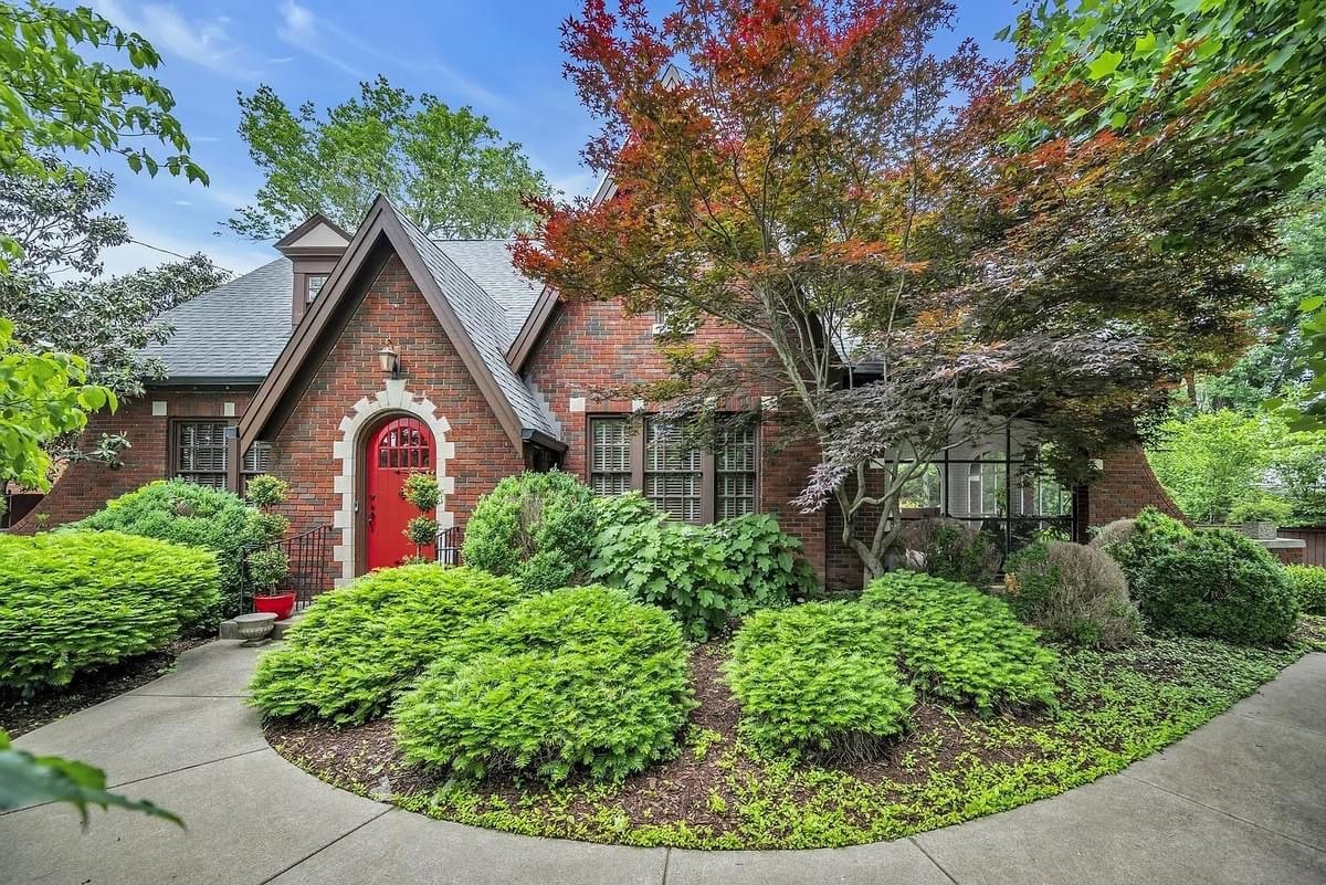 1937 Tudor Revival For Sale In Nashville Tennessee