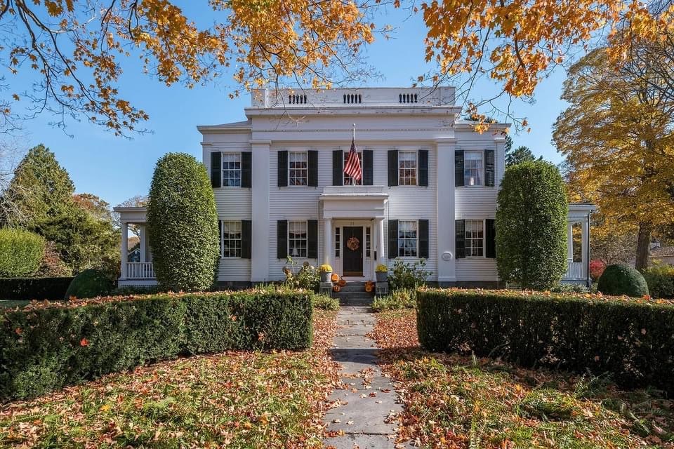 1830 Chadwick House For Sale In Old Lyme Connecticut