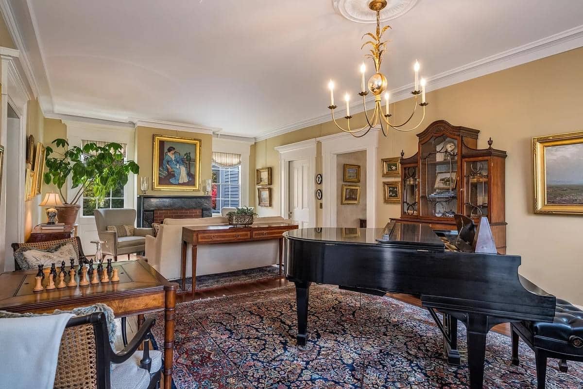 1830 Chadwick House For Sale In Old Lyme Connecticut