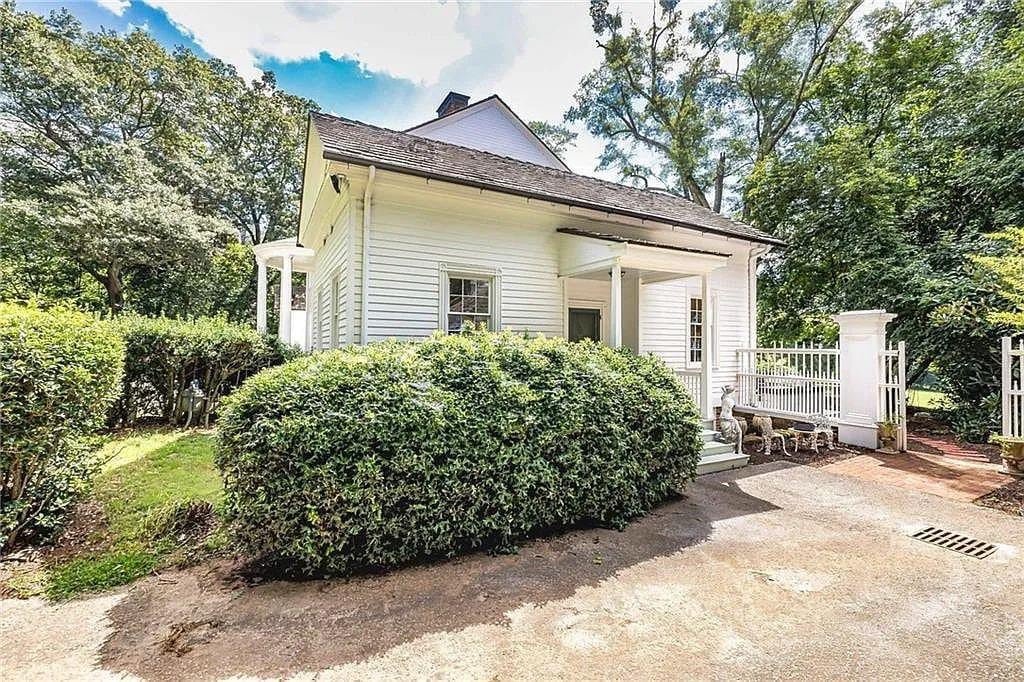 1828 Greek Revival For Sale In Newnan Georgia