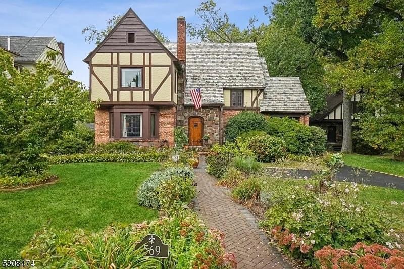 1930 Tudor Revival For Sale In Maplewood New Jersey