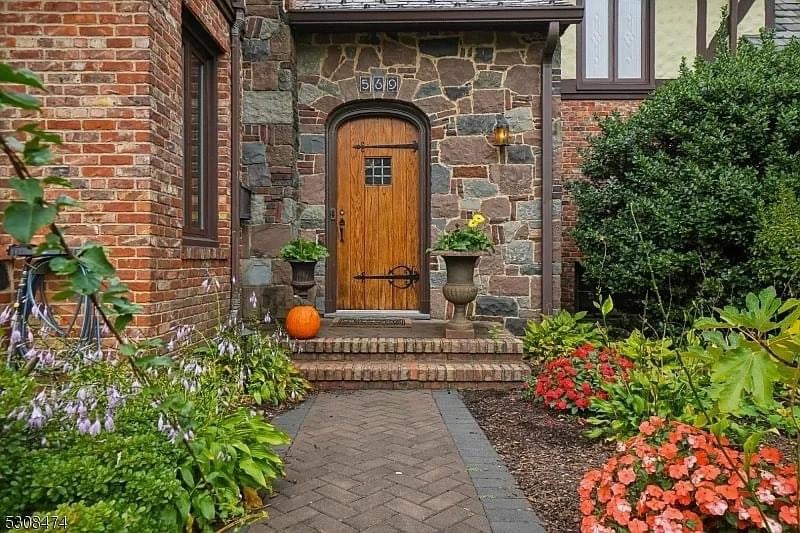 1930 Tudor Revival For Sale In Maplewood New Jersey