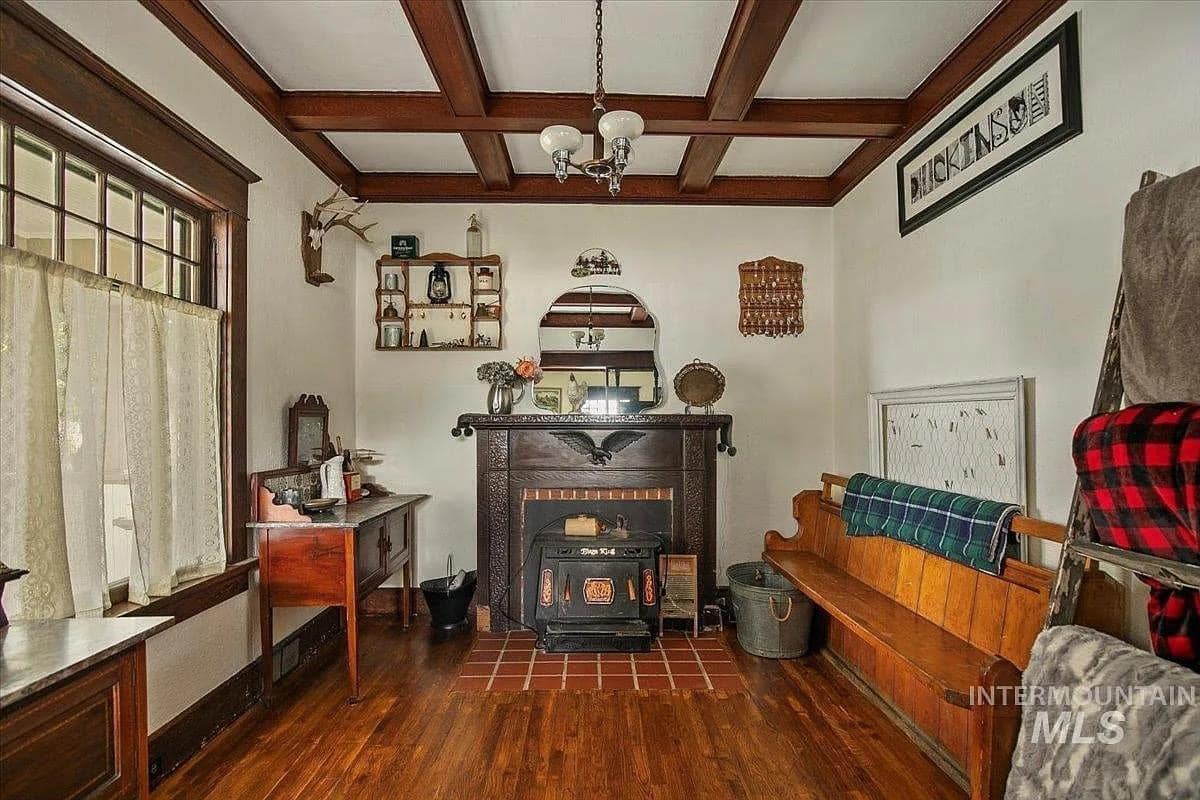 1910 Craftsman For Sale In Mountain Home Idaho