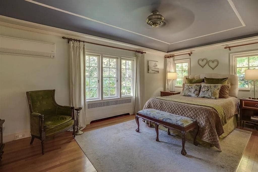 1927 Tudor Revival For Sale In Bedford Massachusetts