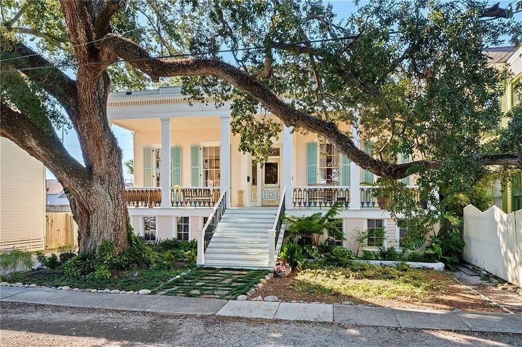 1859 Greek Revival For Sale In New Orleans Louisiana