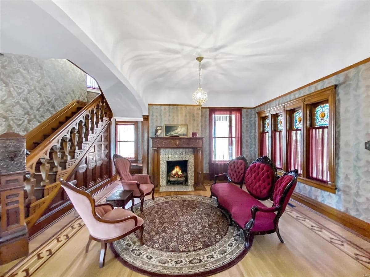 1891 Victorian For Sale In Sedalia Missouri