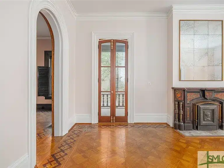 1874 Italianate For Sale In Savannah Georgia