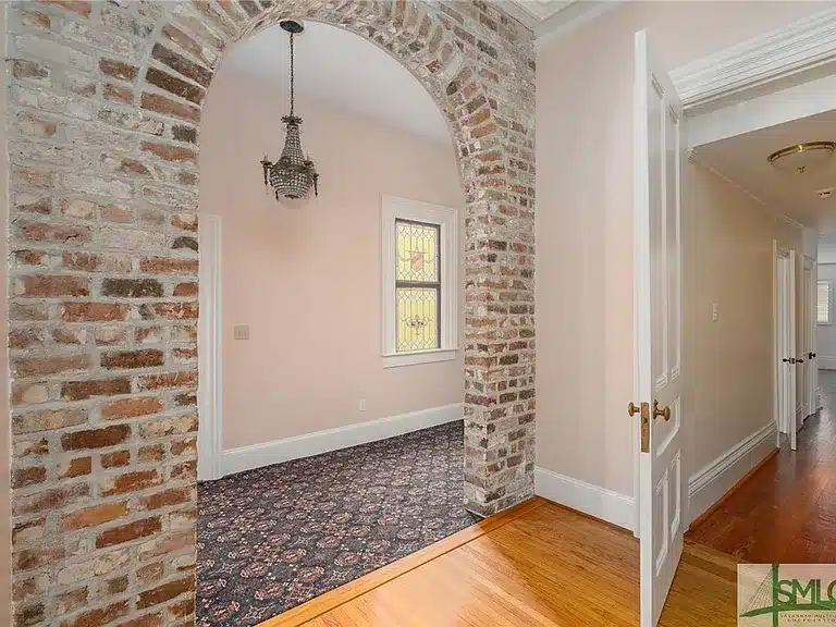 1874 Italianate For Sale In Savannah Georgia