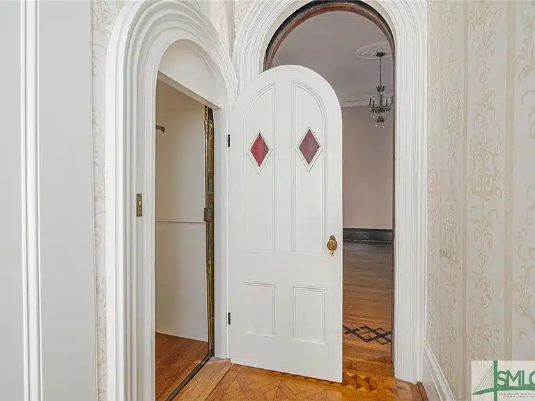 1874 Italianate For Sale In Savannah Georgia