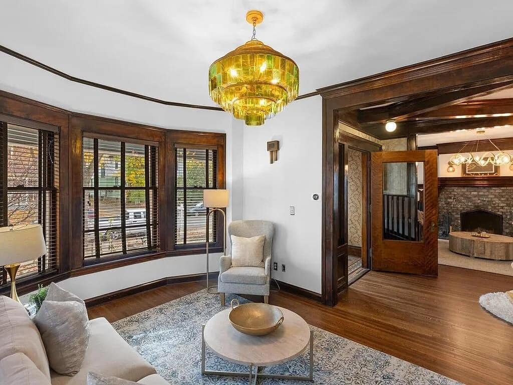 1906 Historic House For Sale In Minneapolis Minnesota