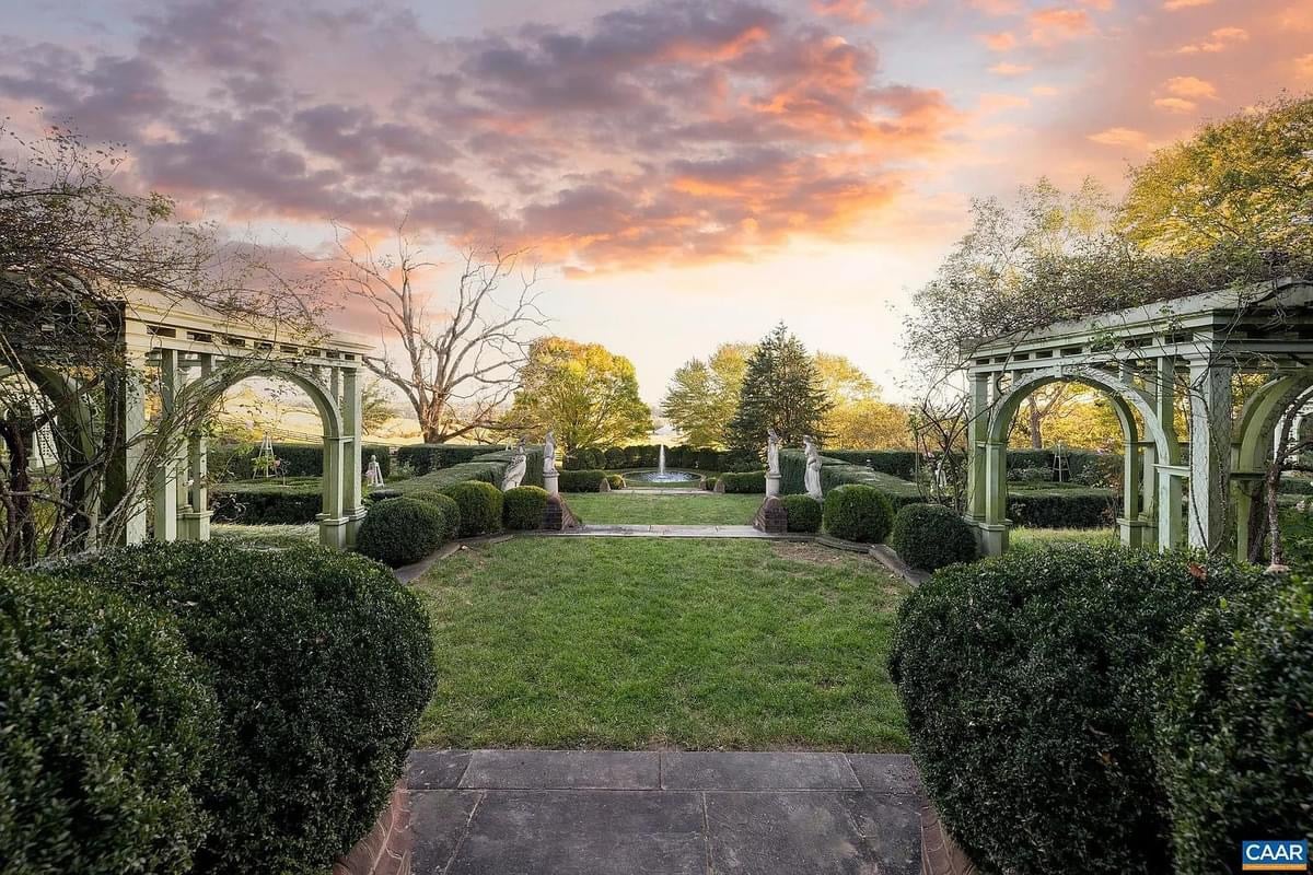 1937 Georgian Revival For Sale In Orange Virginia