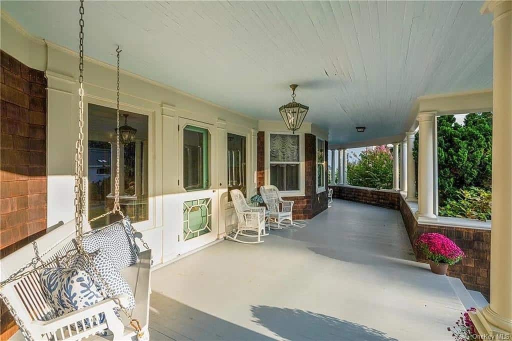 1898 Victorian For Sale In Larchmont New York