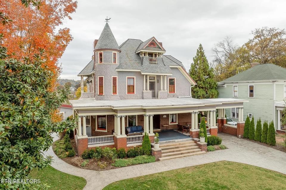 1899 Victorian For Sale In Knoxville Tennessee