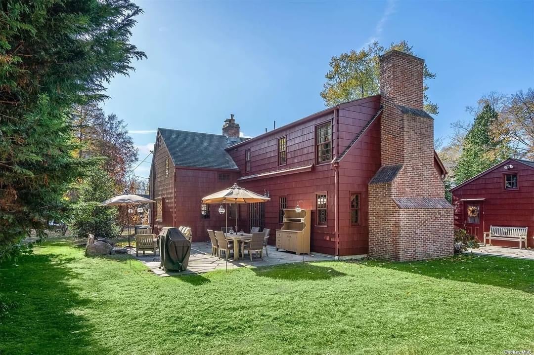 1770 Colonial For Sale In Greenlawn New York