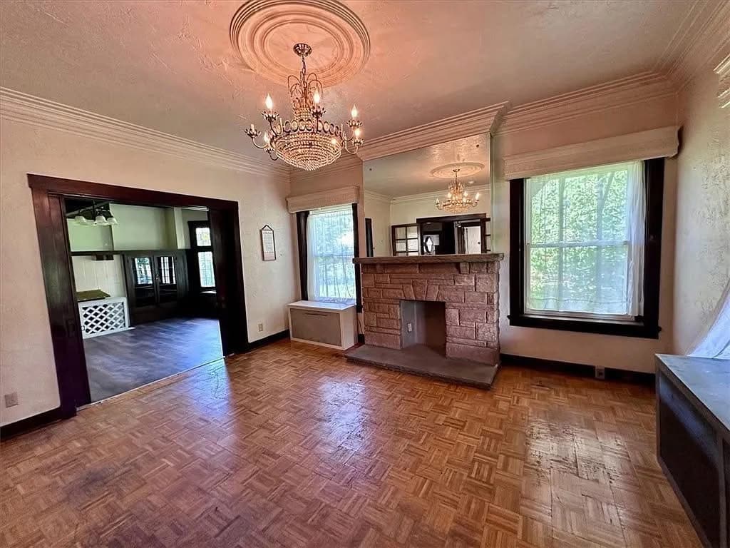 1900 Foursquare For Sale In Pittsburgh Pennsylvania