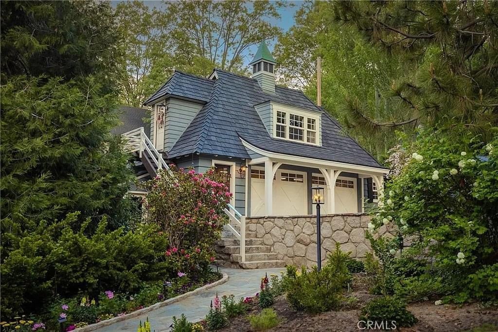 1937 Historic House For Sale In Lake Arrowhead California