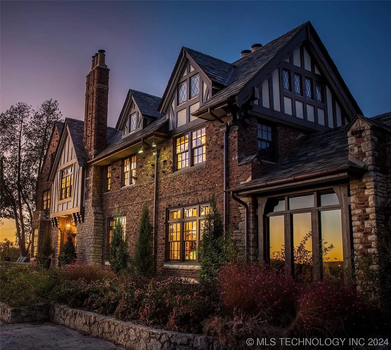 1928 Tudor Revival For Sale In Tulsa Oklahoma