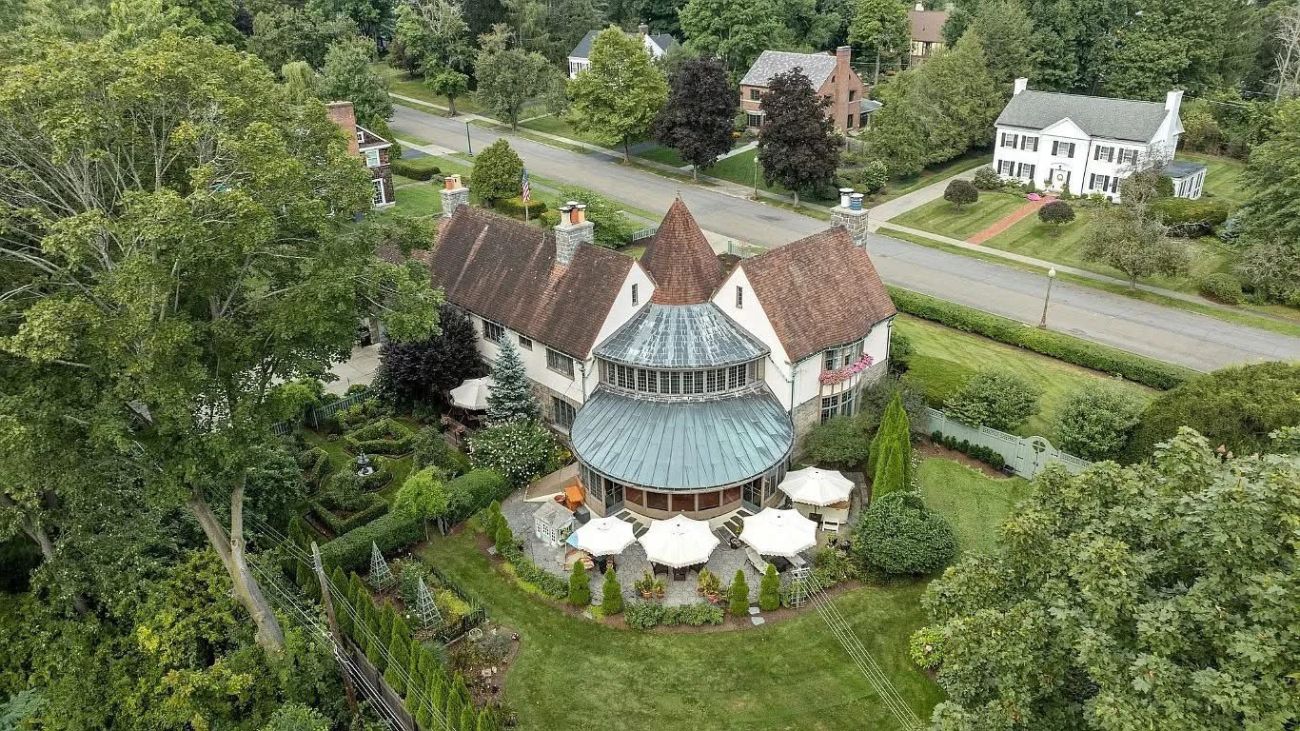 1931 Tudor Revival For Sale In Binghamton New York