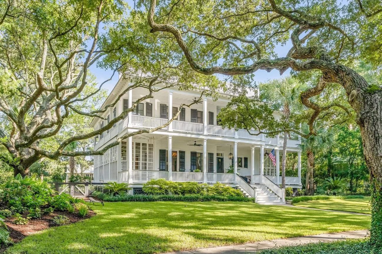 1900 Greek Revival For Sale In Sullivans Island South Carolina