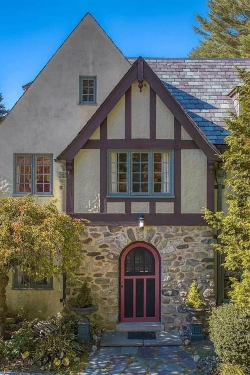 1927 Tudor Revival For Sale In Bedford Massachusetts