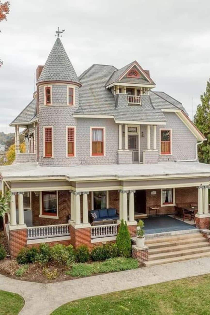 1899 Victorian For Sale In Knoxville Tennessee