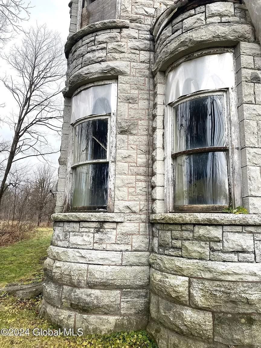 1880 Fixer Upper For Sale In Palatine Bridge New York