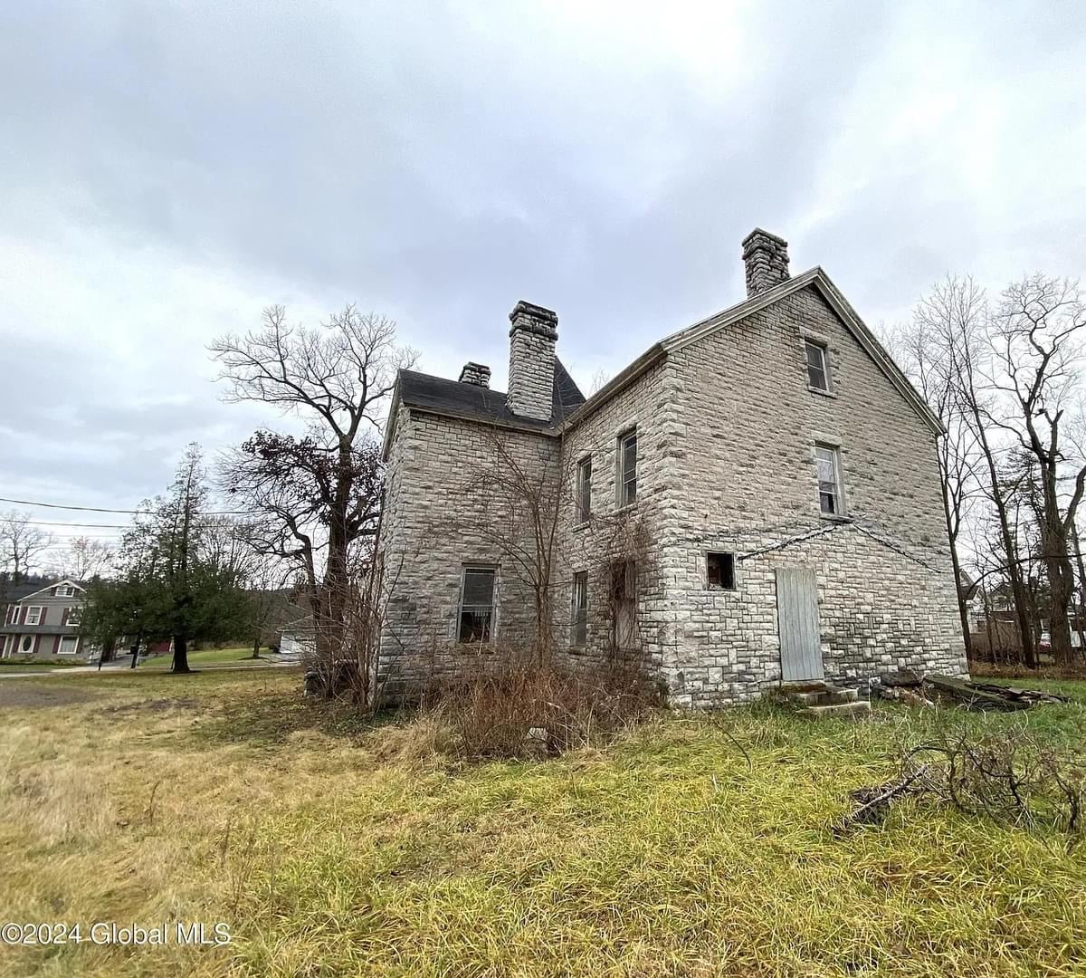 1880 Fixer Upper For Sale In Palatine Bridge New York