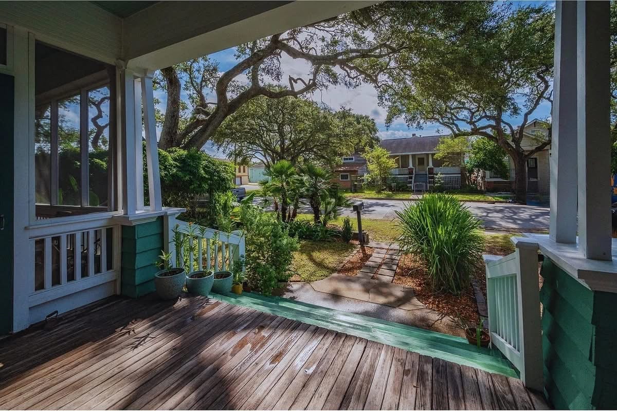 1914 Bungalow For Sale In Galveston Texas