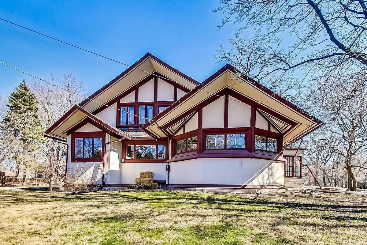 1900 Frank Lloyd Wright For Sale In Kankakee Illinois