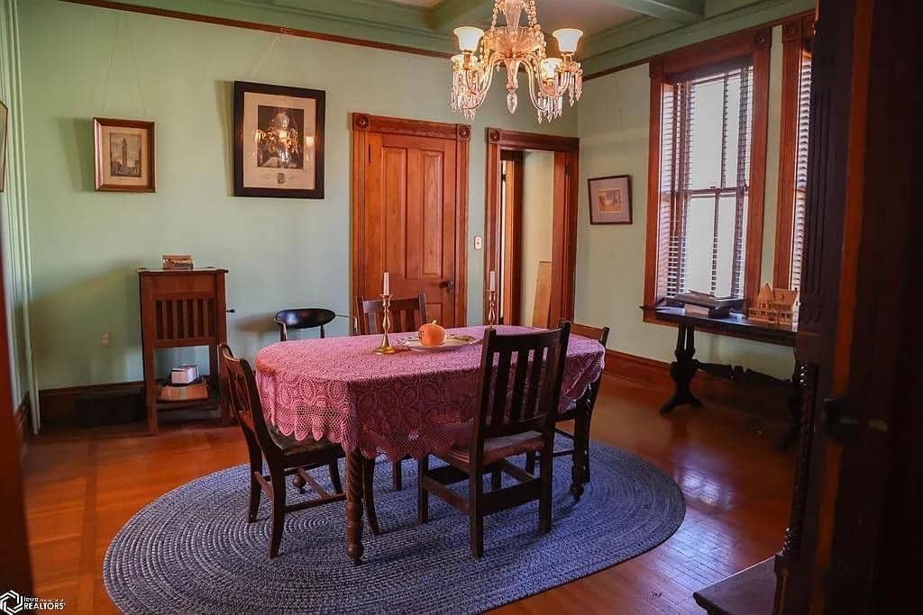 1888 Lagomarcino House For Sale In Burlington Iowa