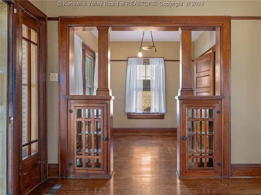 1923 Craftsman For Sale In Saint Albans West Virginia