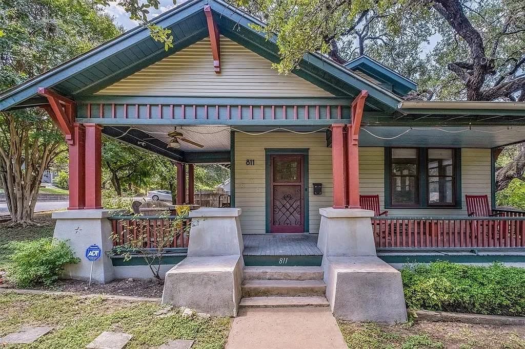 1913 Bungalow For Sale In Austin Texas