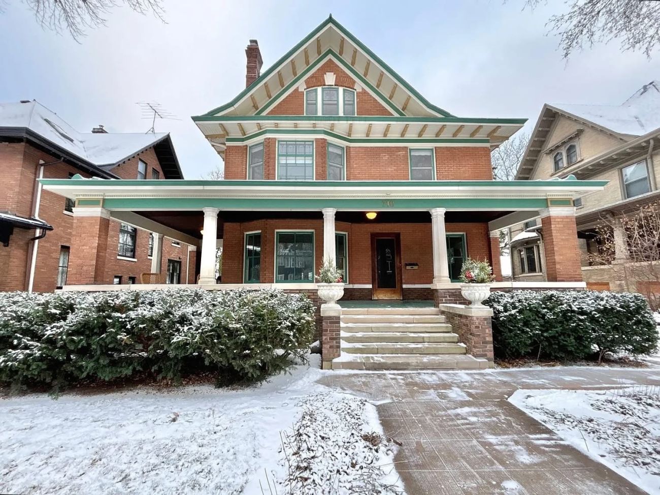 1909 Historic House For Sale In Saint Paul Minnesota