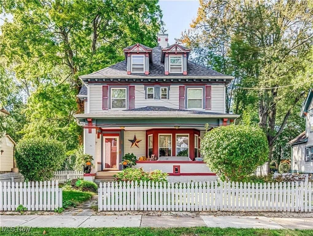 1908 Foursquare For Sale In Akron Ohio