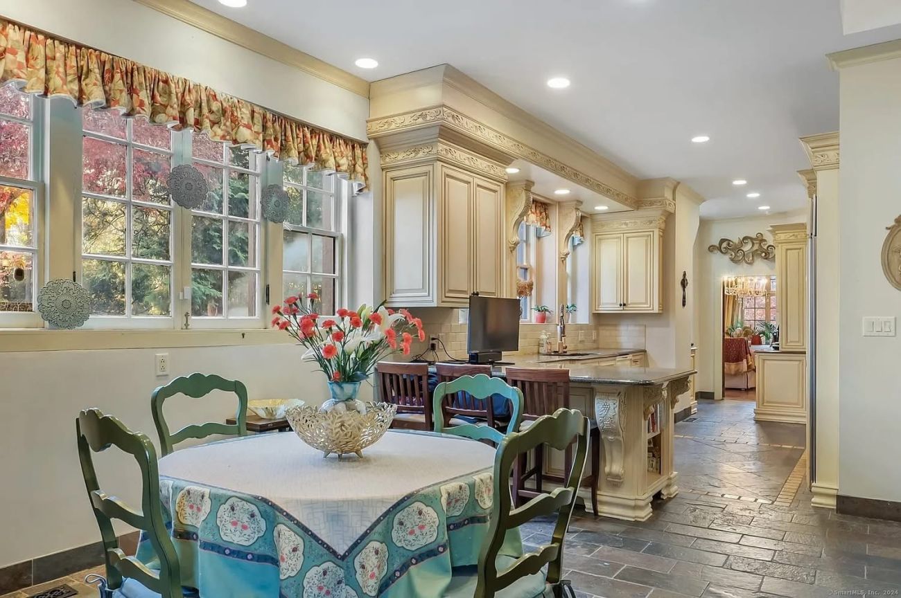 1928 Mansion For Sale In Hamden Connecticut