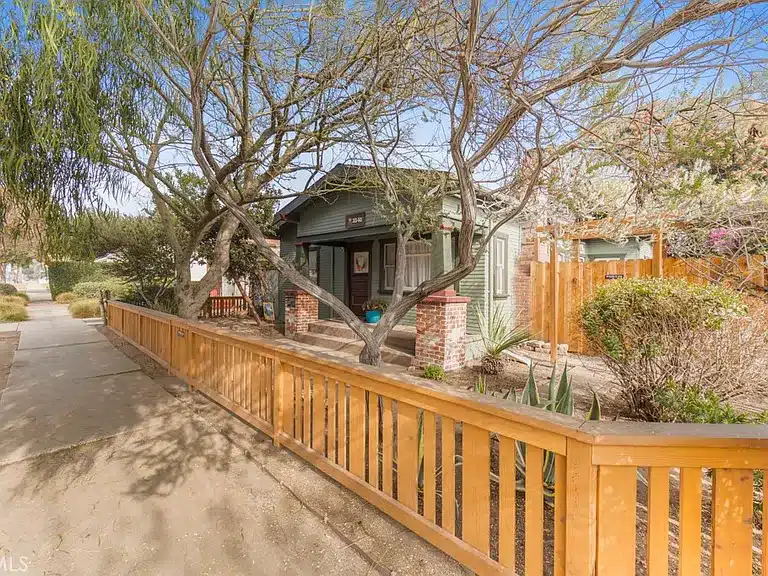 1924 Bungalow For Sale In Long Beach California