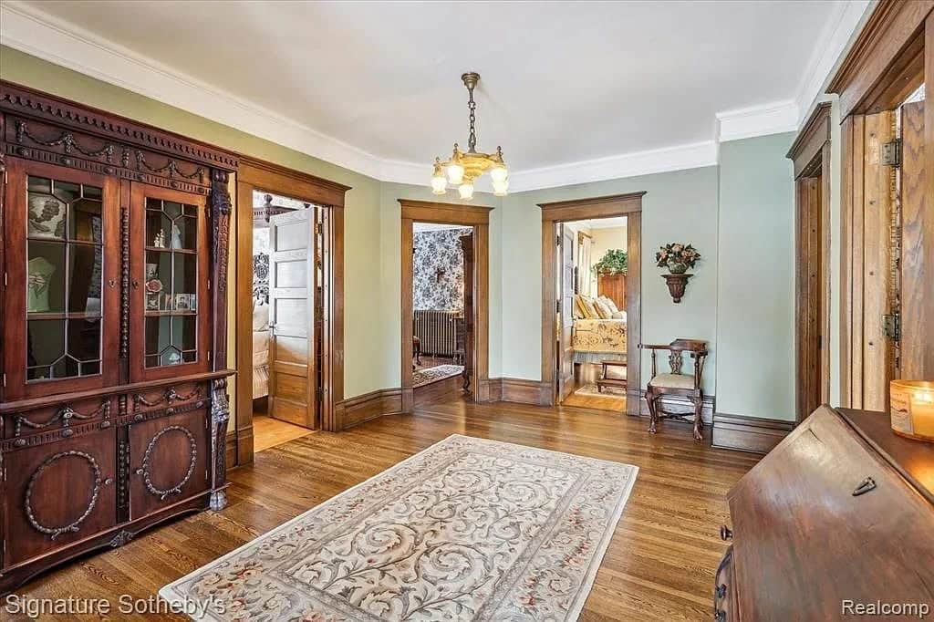 1902 Victorian For Sale In Alpena Michigan