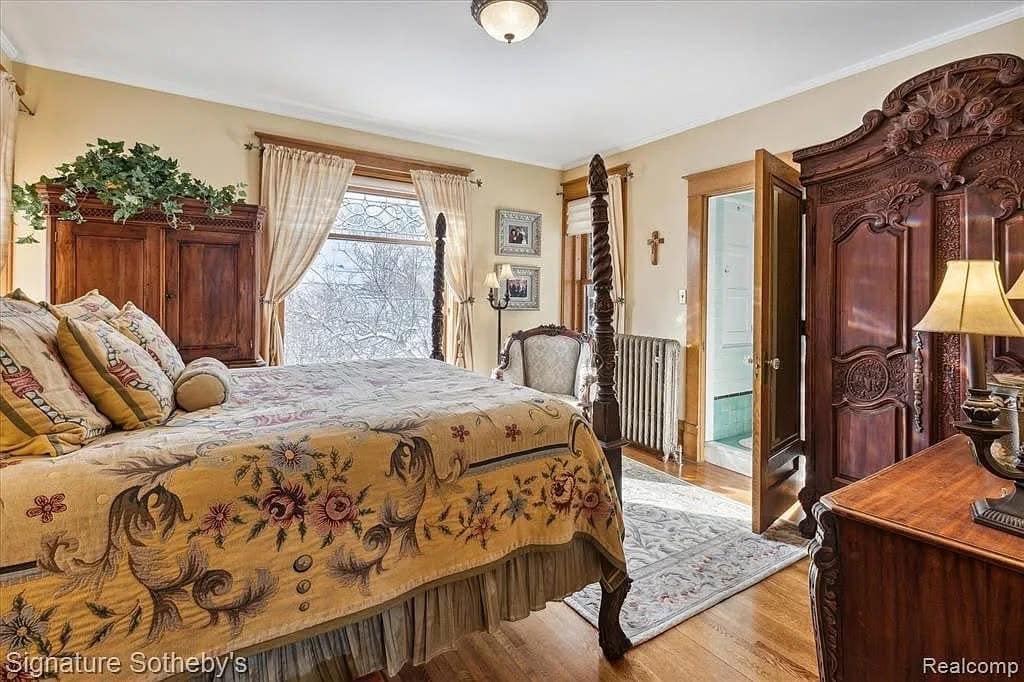 1902 Victorian For Sale In Alpena Michigan