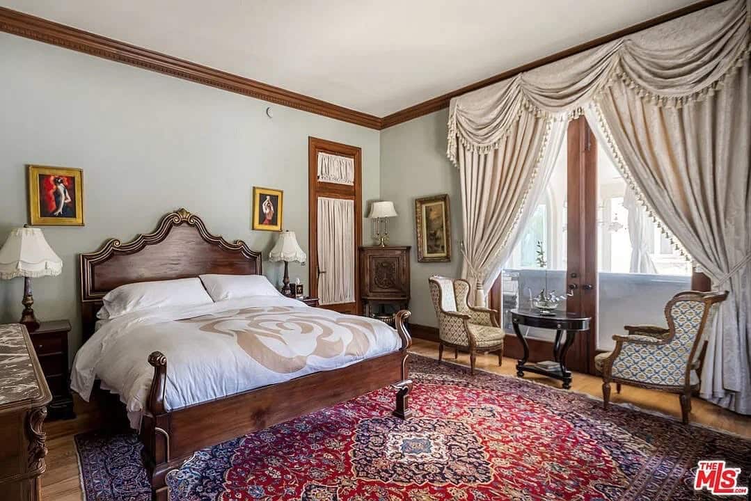 1913 Mansion For Sale In Los Angeles California