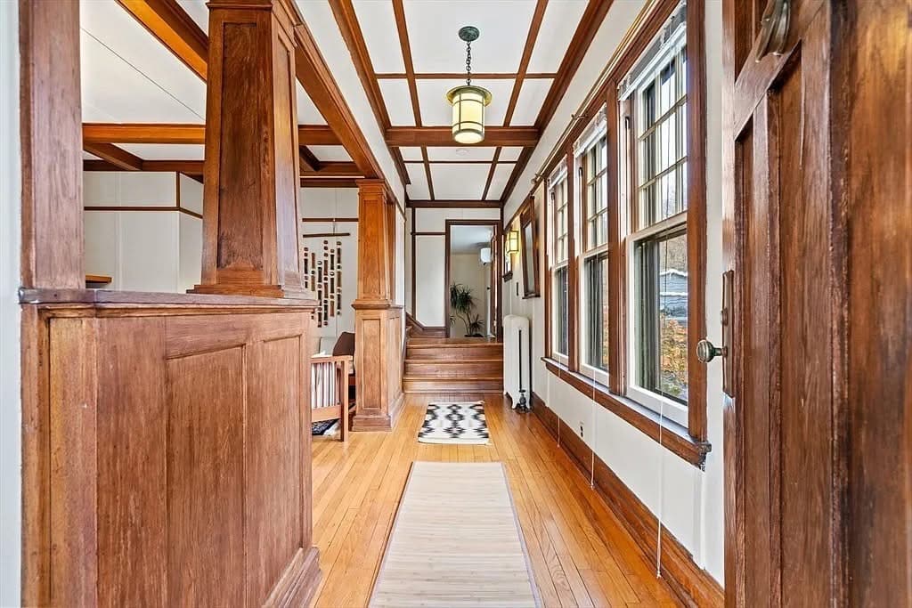 1920 Craftsman For Sale In Maynard Massachusetts