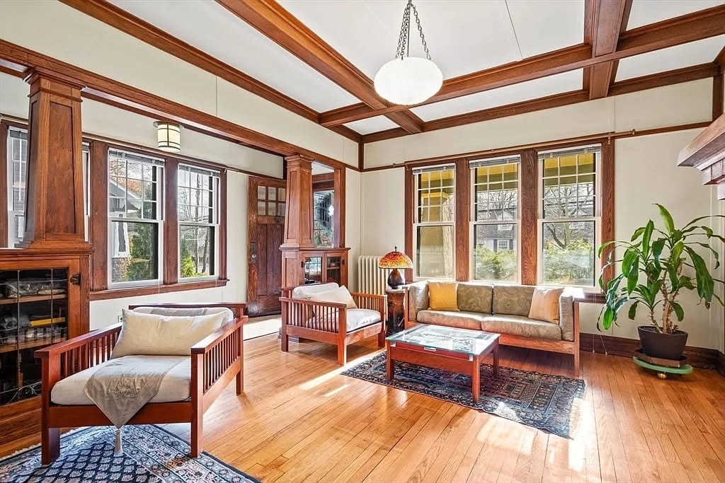 1920 Craftsman For Sale In Maynard Massachusetts