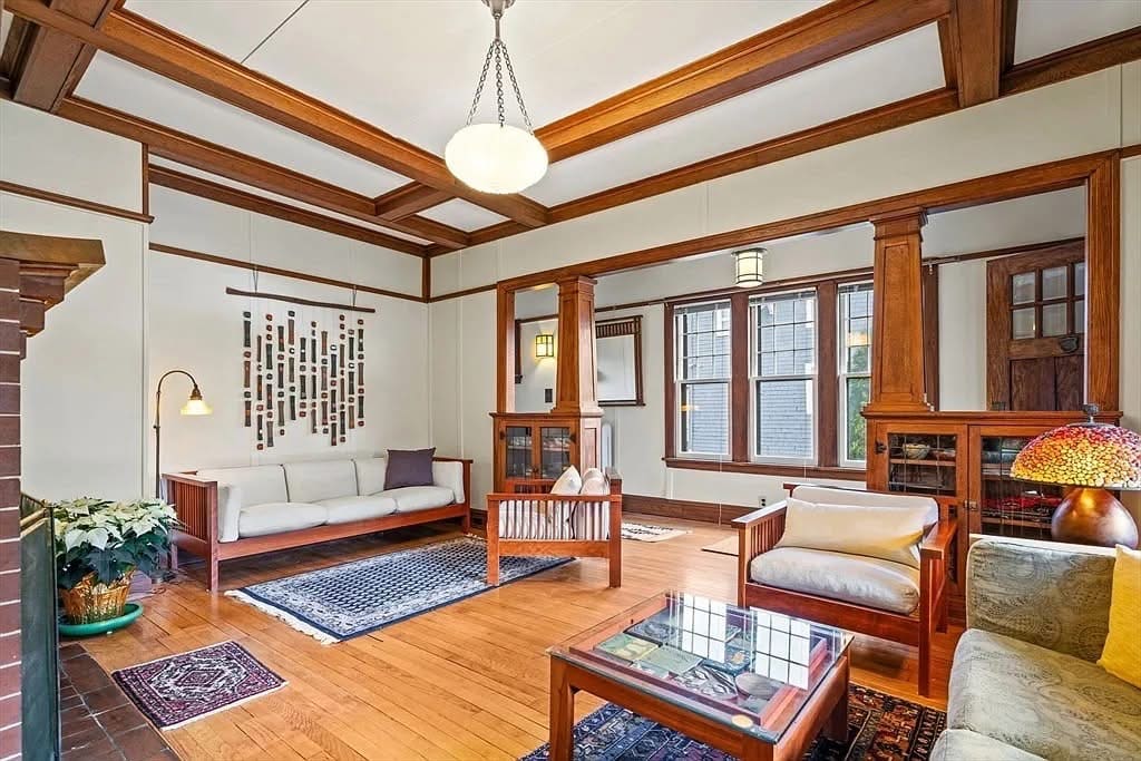 1920 Craftsman For Sale In Maynard Massachusetts