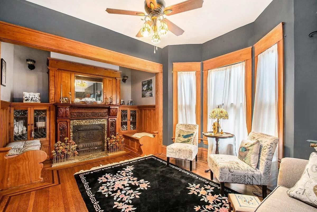 1904 Victorian For Sale In Cassopolis Michigan