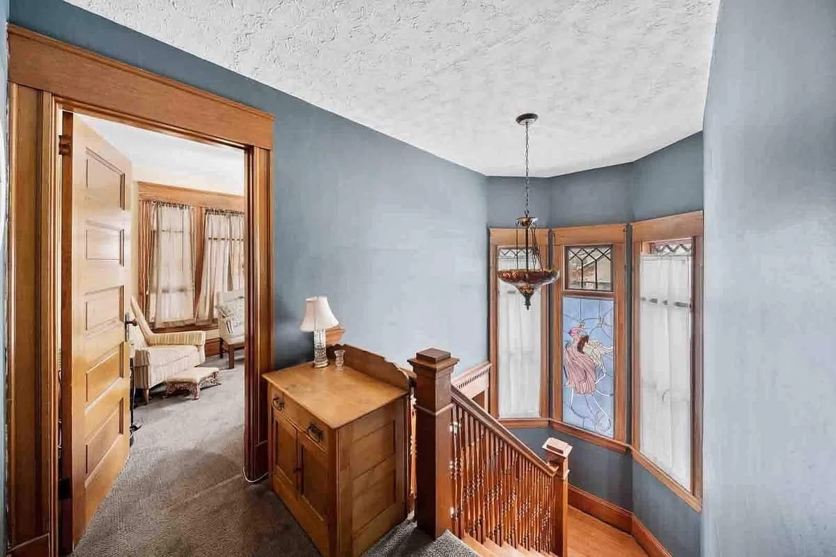 1904 Victorian For Sale In Cassopolis Michigan