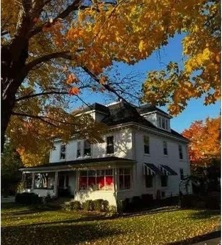 1905 Foursquare For Sale In Nova Scotia Canada