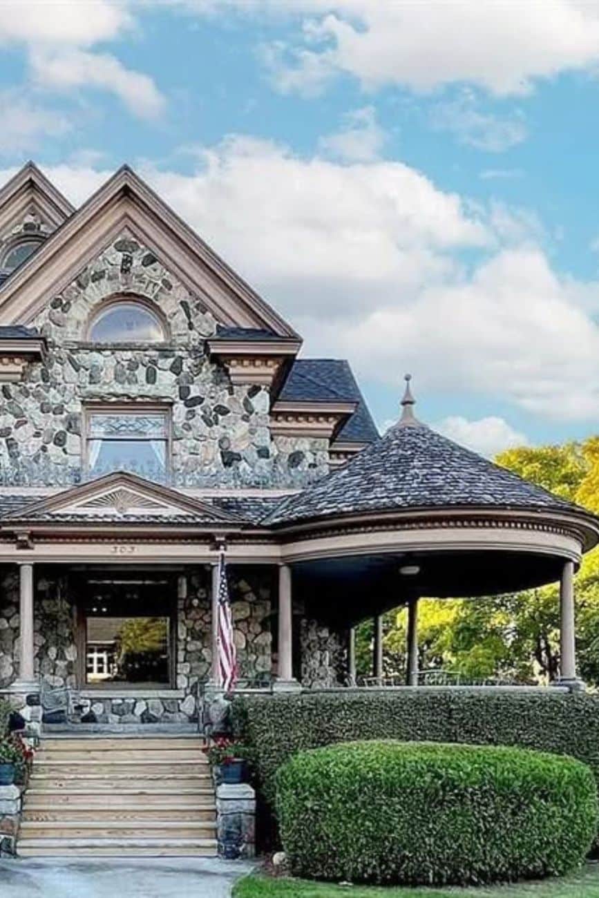 1902 Victorian For Sale In Alpena Michigan